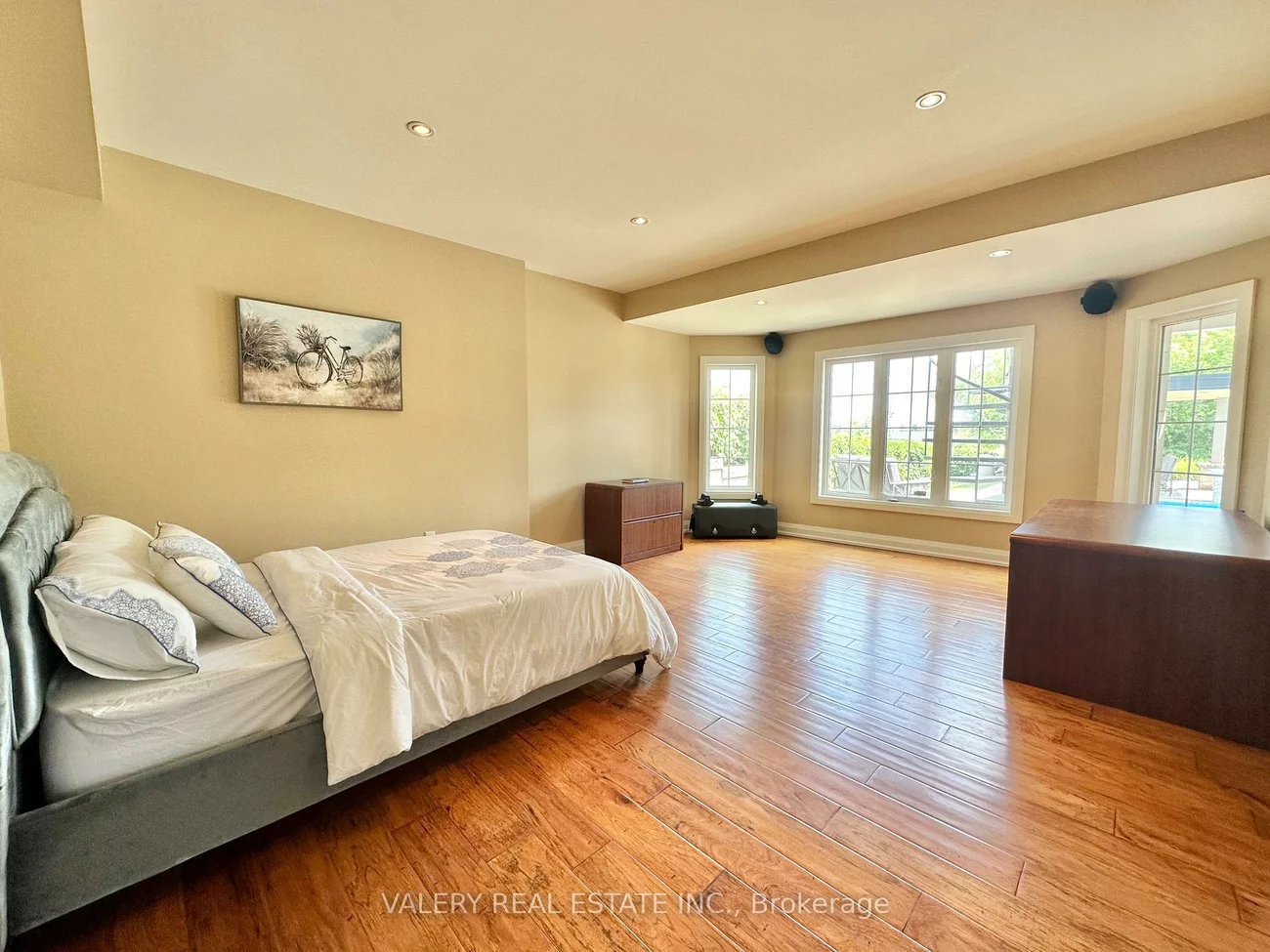 13, Classic, Credit Valley, Brampton