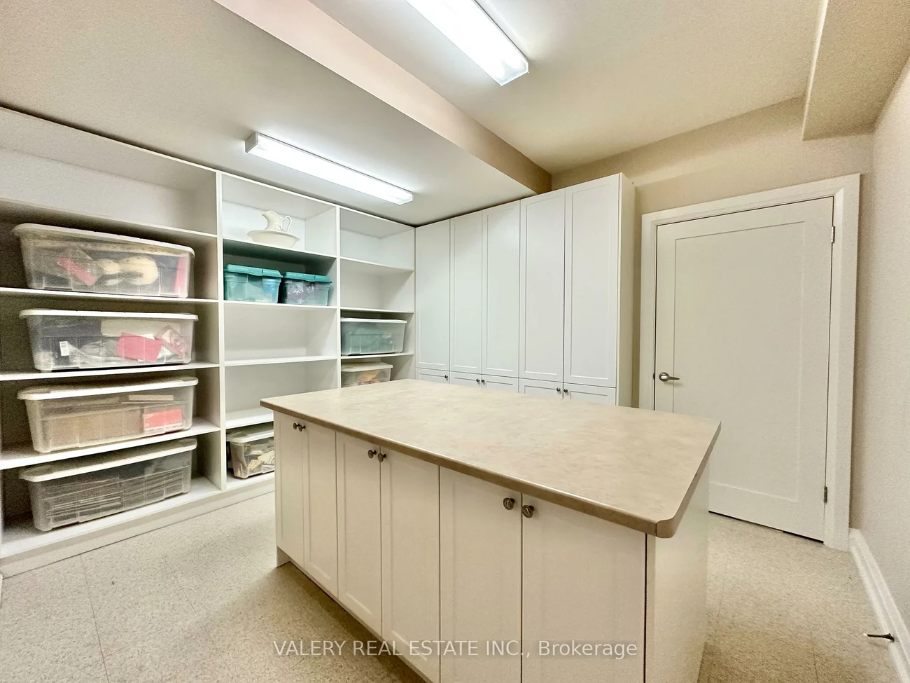 13, Classic, Credit Valley, Brampton