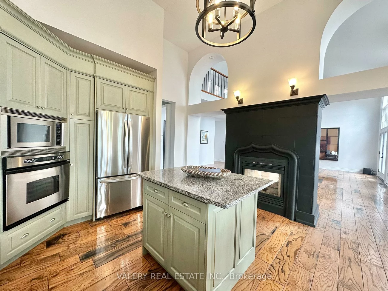 13, Classic, Credit Valley, Brampton