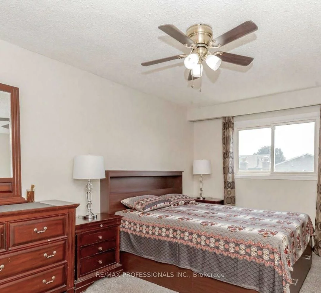 18, Hockley, Madoc, Brampton