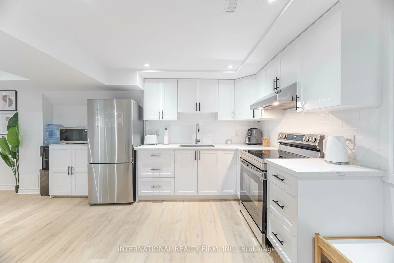 102, Tanager, Heart Lake West, Brampton