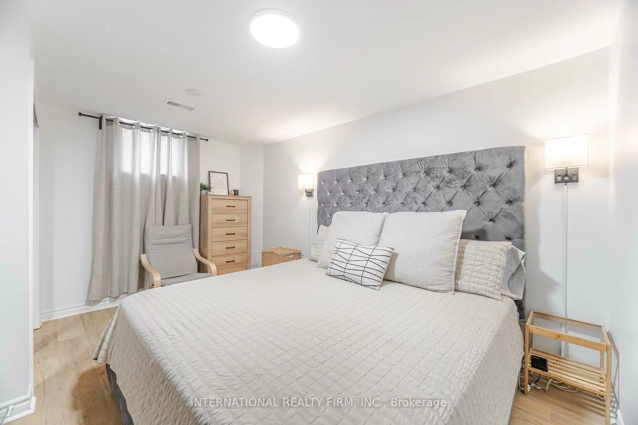 102, Tanager, Heart Lake West, Brampton