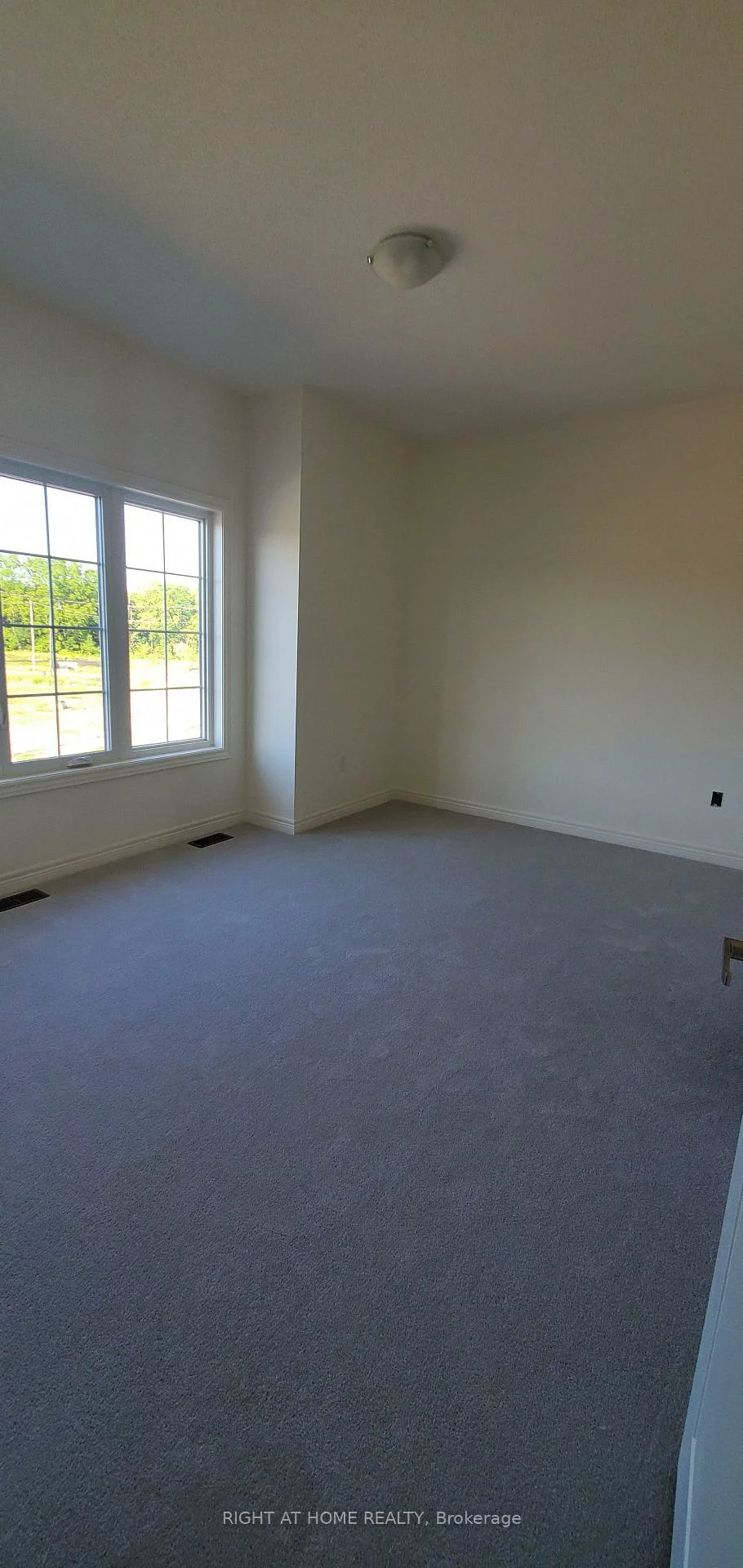 12, Lilestone, Credit Valley, Brampton