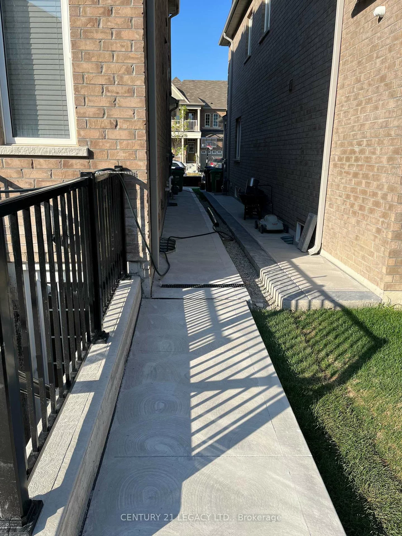 18, Ladysmith (Basement), Sandringham-Wellington, Brampton