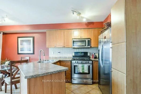 316, Albright, Brampton West, Brampton