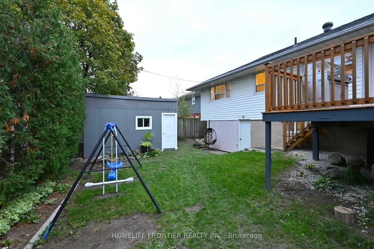 9, Avonmore, Brampton East, Brampton