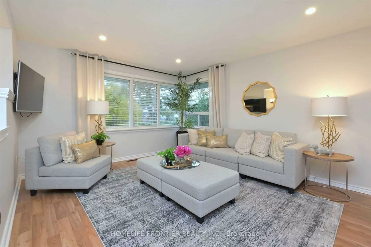 9, Avonmore, Brampton East, Brampton