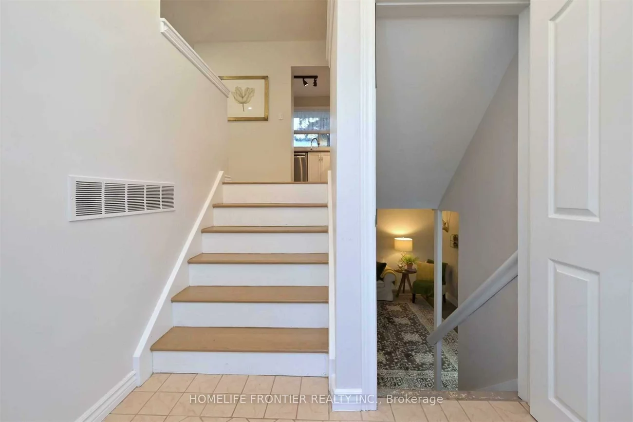 9, Avonmore, Brampton East, Brampton