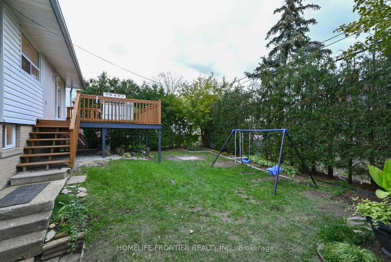 9, Avonmore, Brampton East, Brampton