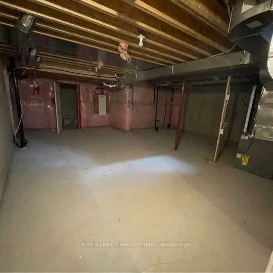 221, Clockwork, Northwest Brampton, Brampton