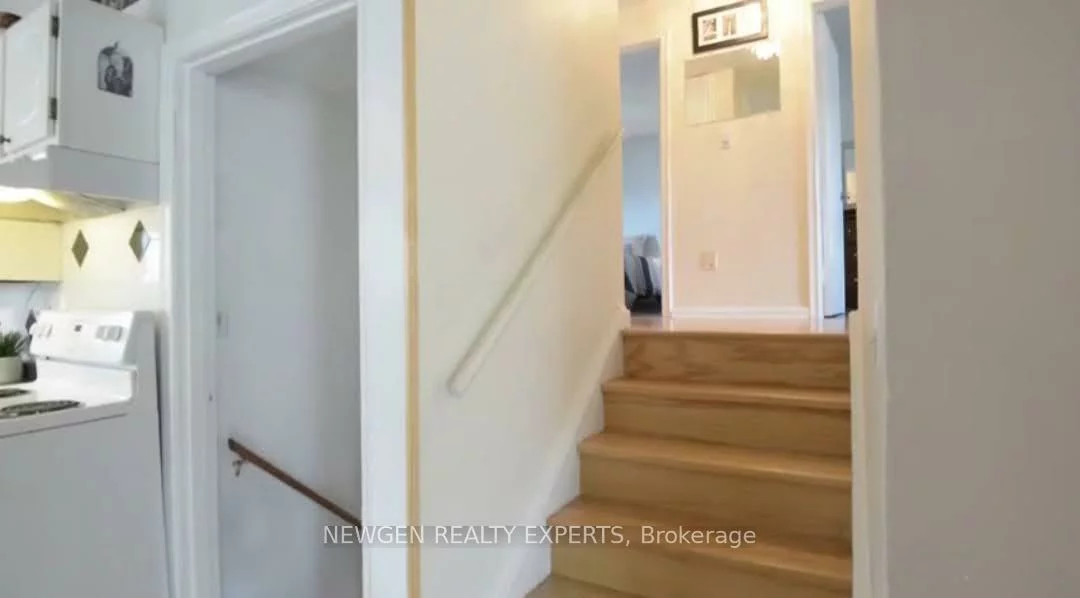 11, Lawrence, Brampton East, Brampton