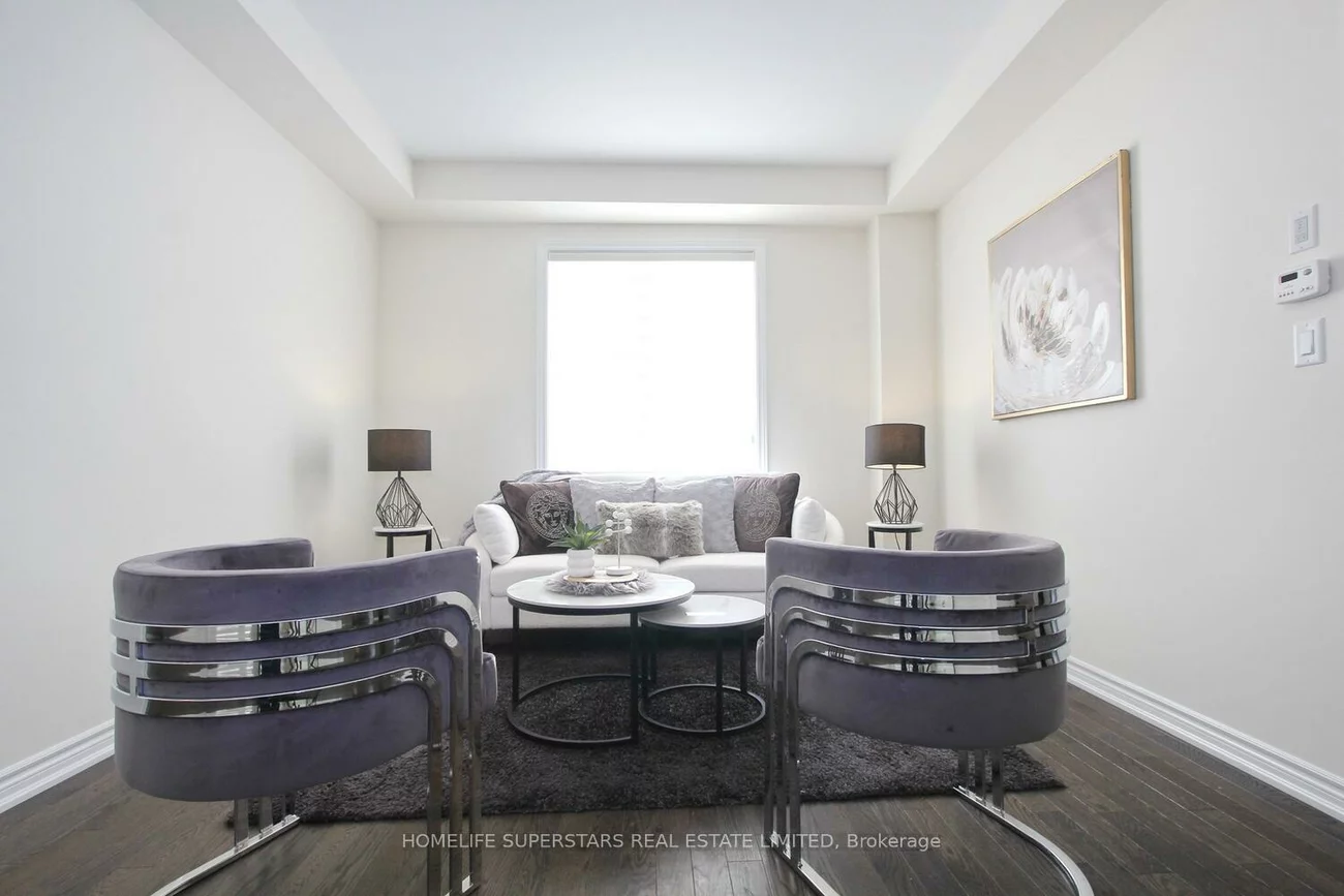 14, Spring Snow, Snelgrove, Brampton