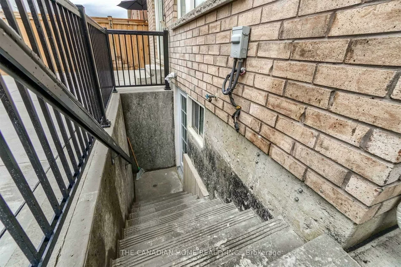 36, Enford, Northwest Brampton, Brampton