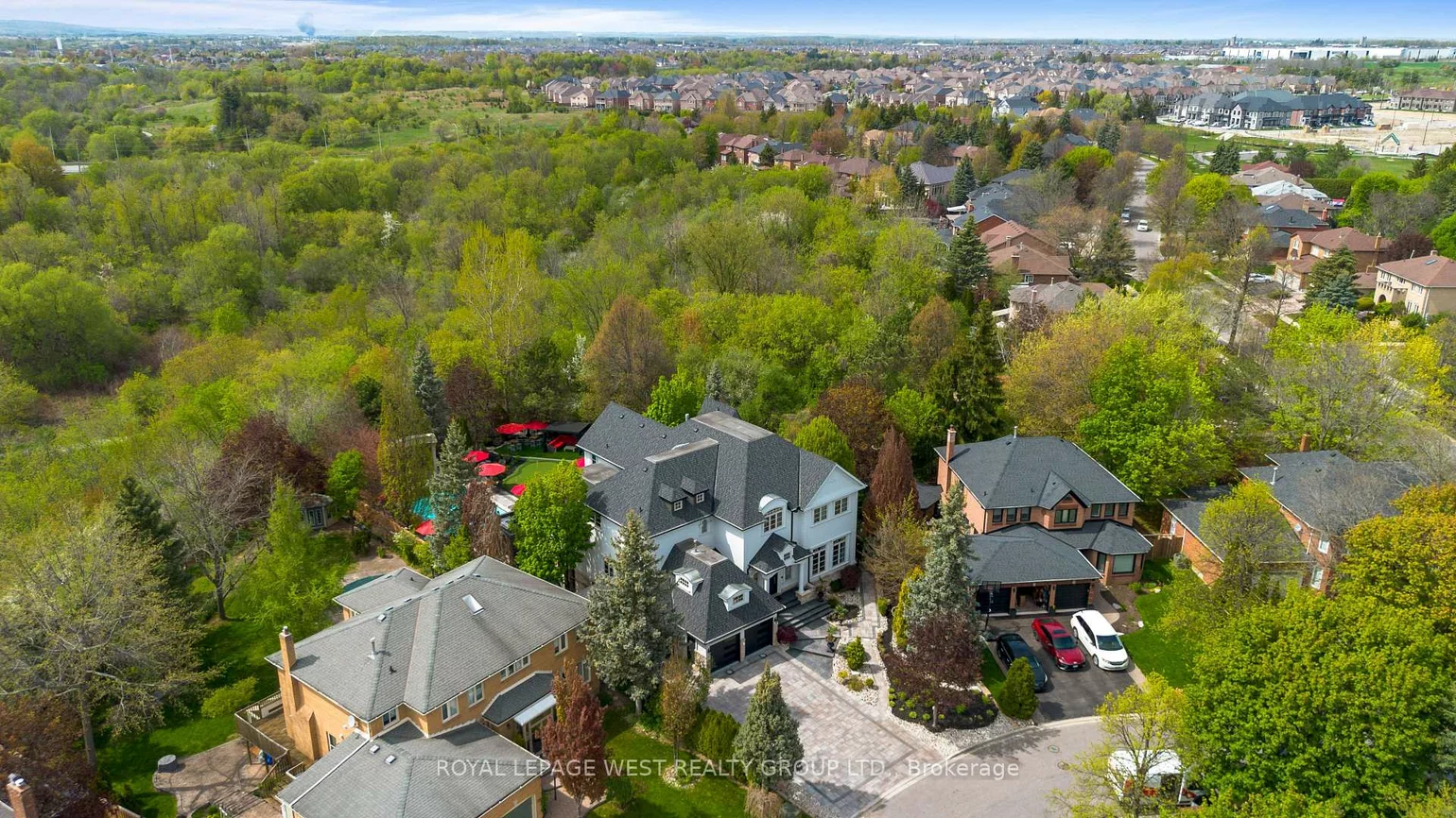 24, Mcarthur, Snelgrove, Brampton