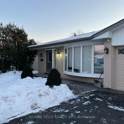 30, Grassmere, Northgate, Brampton