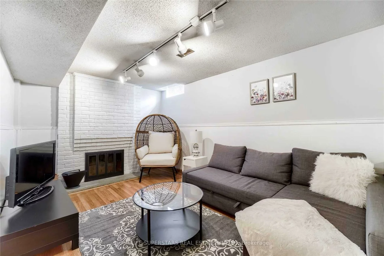 46, Nickel, Westgate, Brampton