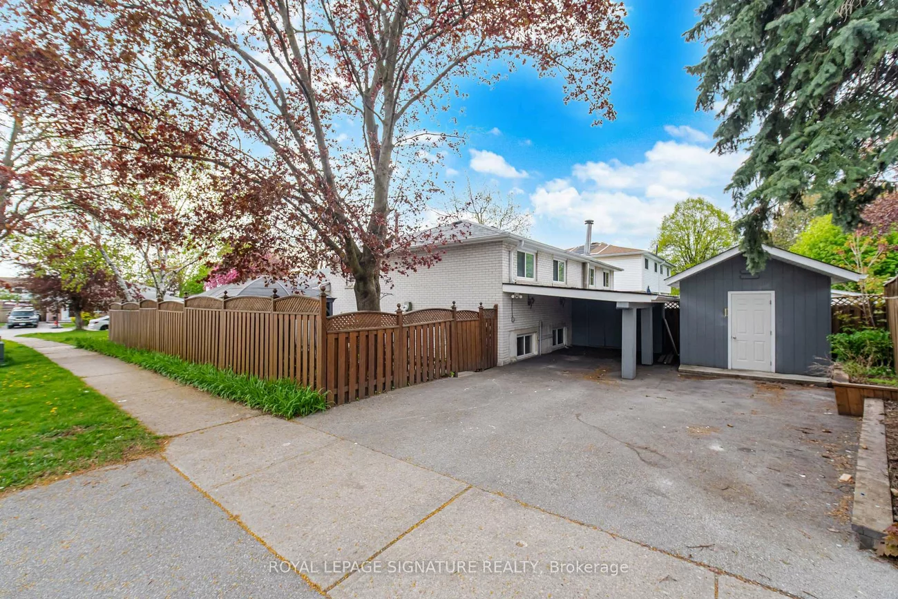 2, Lambton, Madoc, Brampton