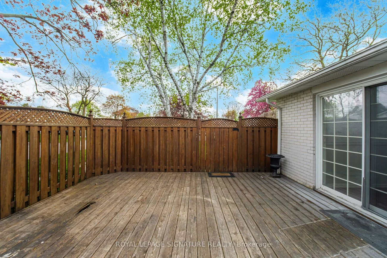 2, Lambton, Madoc, Brampton