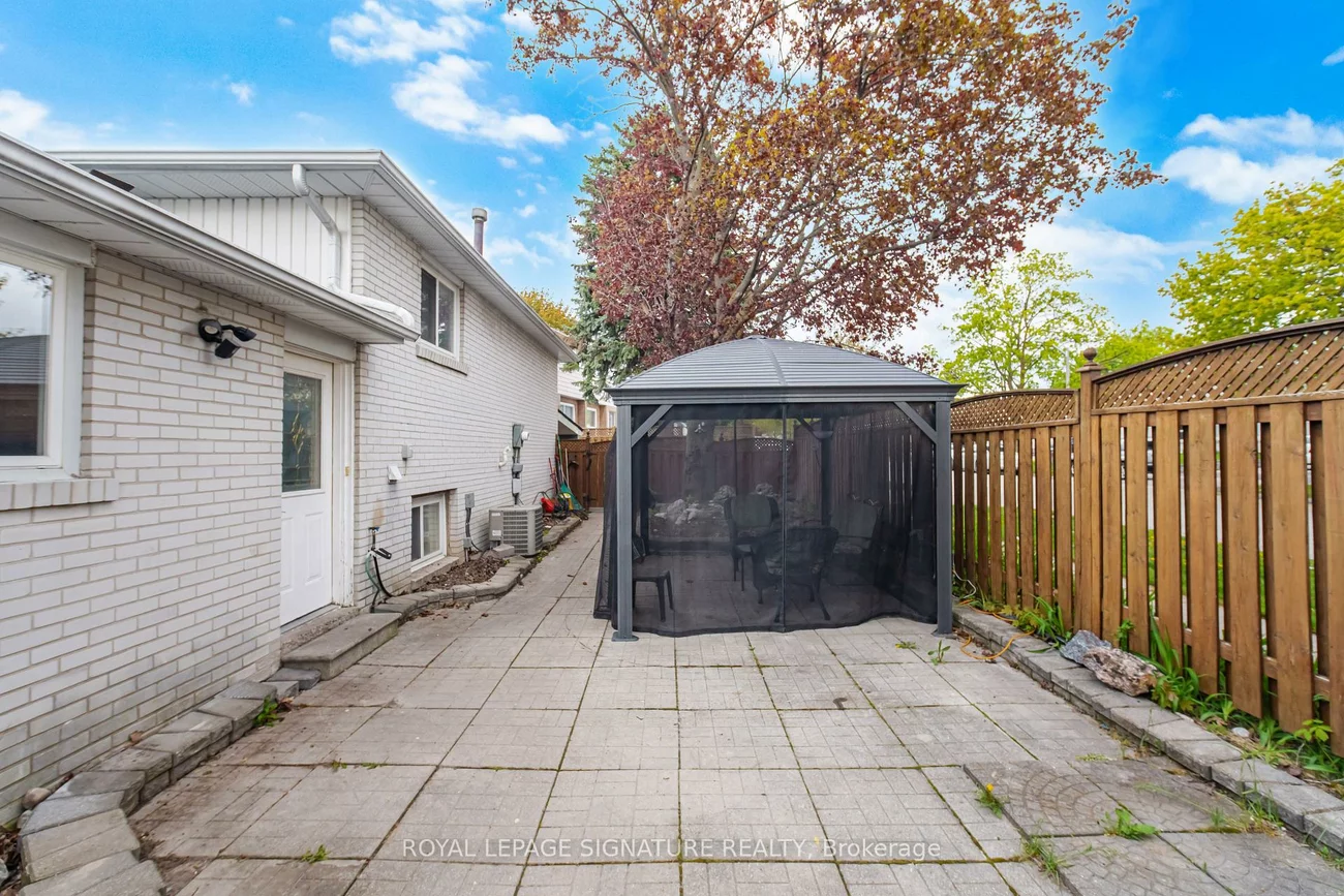 2, Lambton, Madoc, Brampton