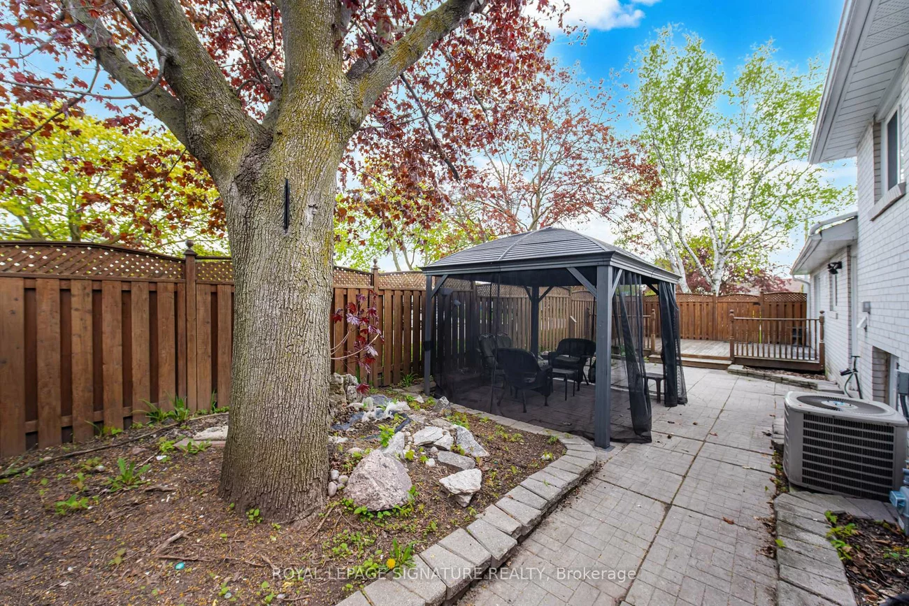 2, Lambton, Madoc, Brampton