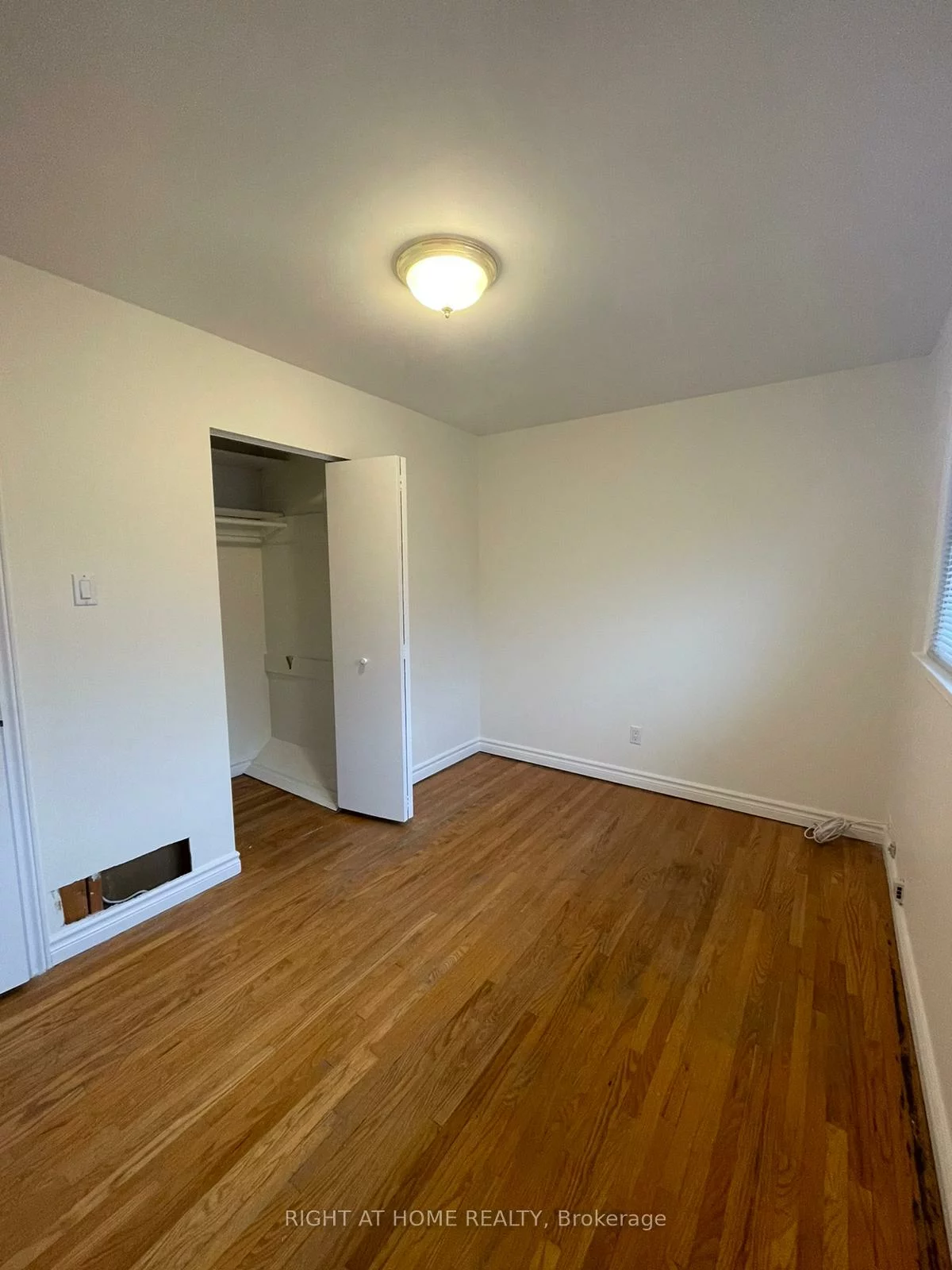 135, Avondale, Avondale, Brampton