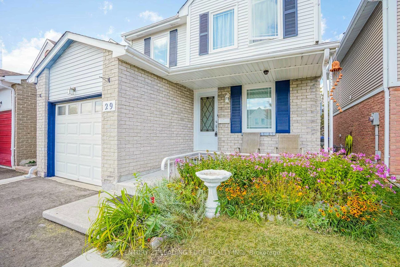 29, Junewood, Northgate, Brampton