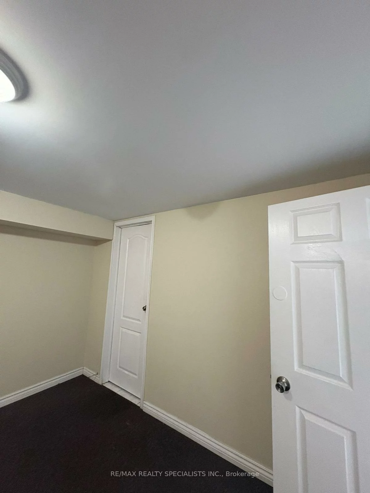 25, Aloma, Avondale, Brampton