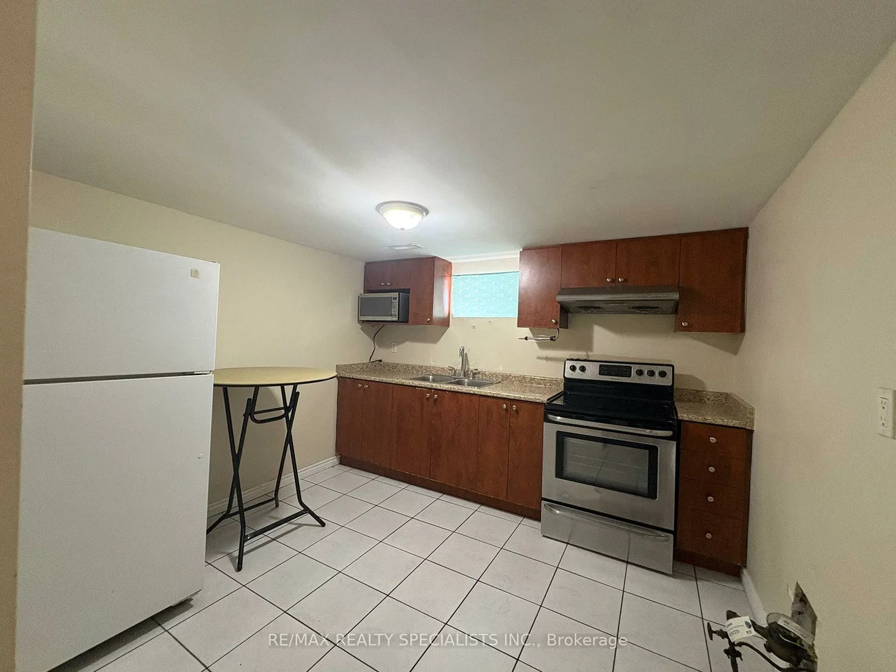 25, Aloma, Avondale, Brampton