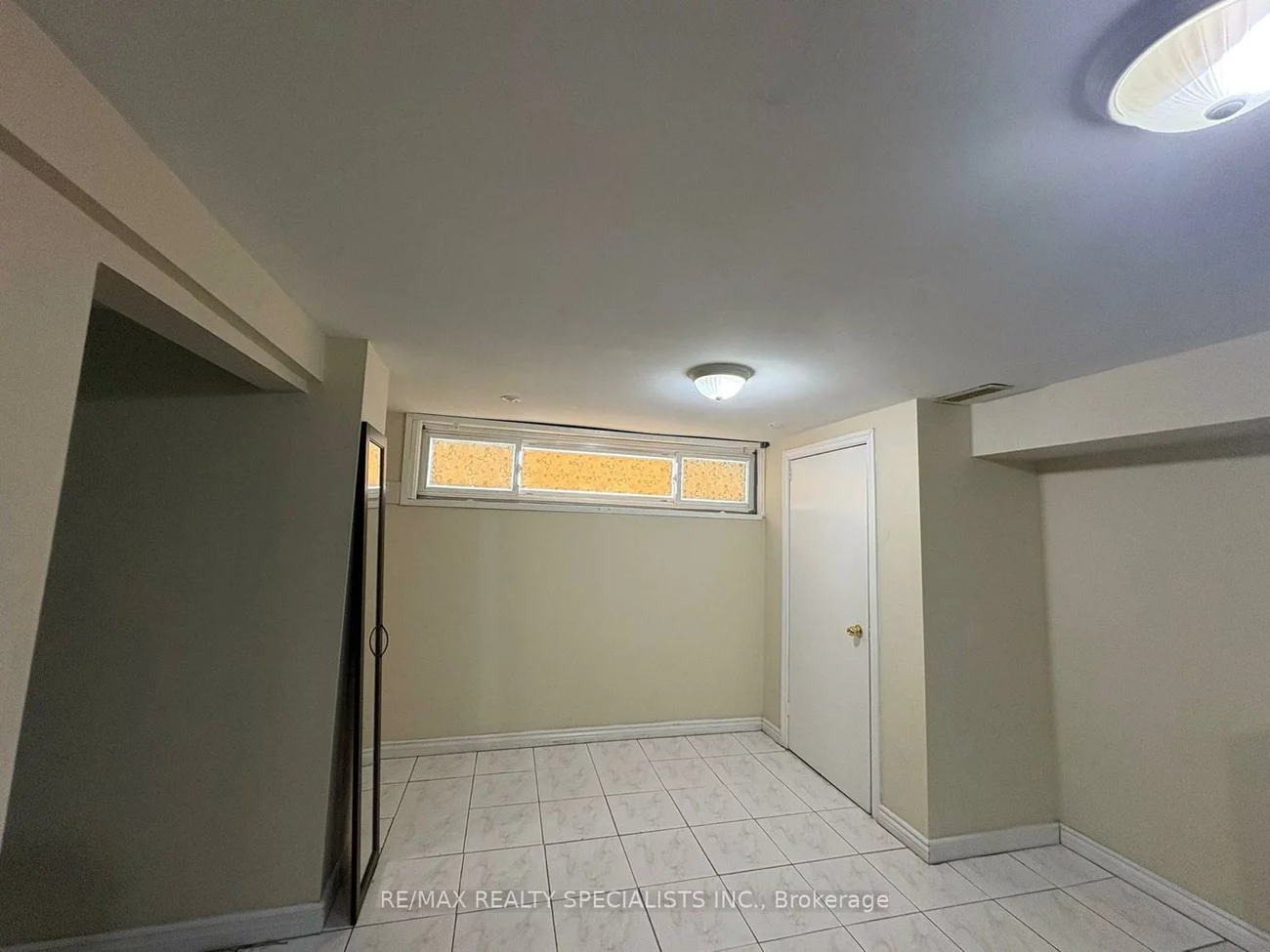 25, Aloma, Avondale, Brampton