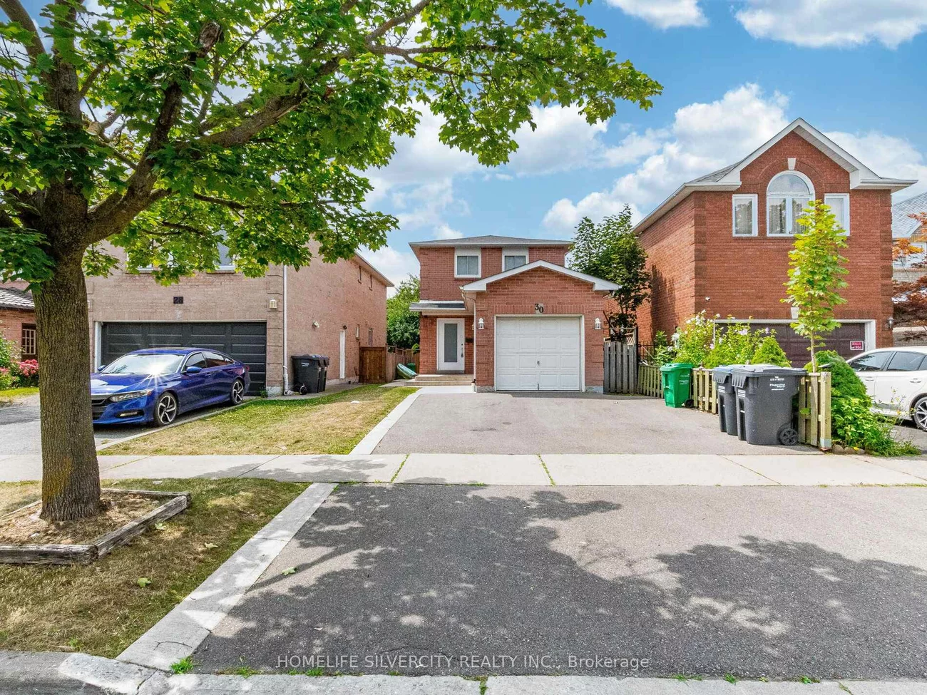 30, Castlehill, Northwood Park, Brampton