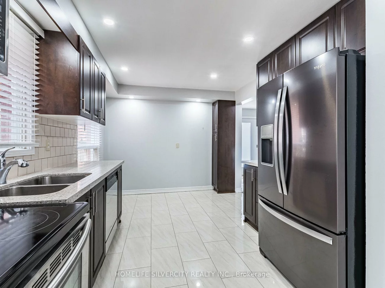 30, Castlehill, Northwood Park, Brampton