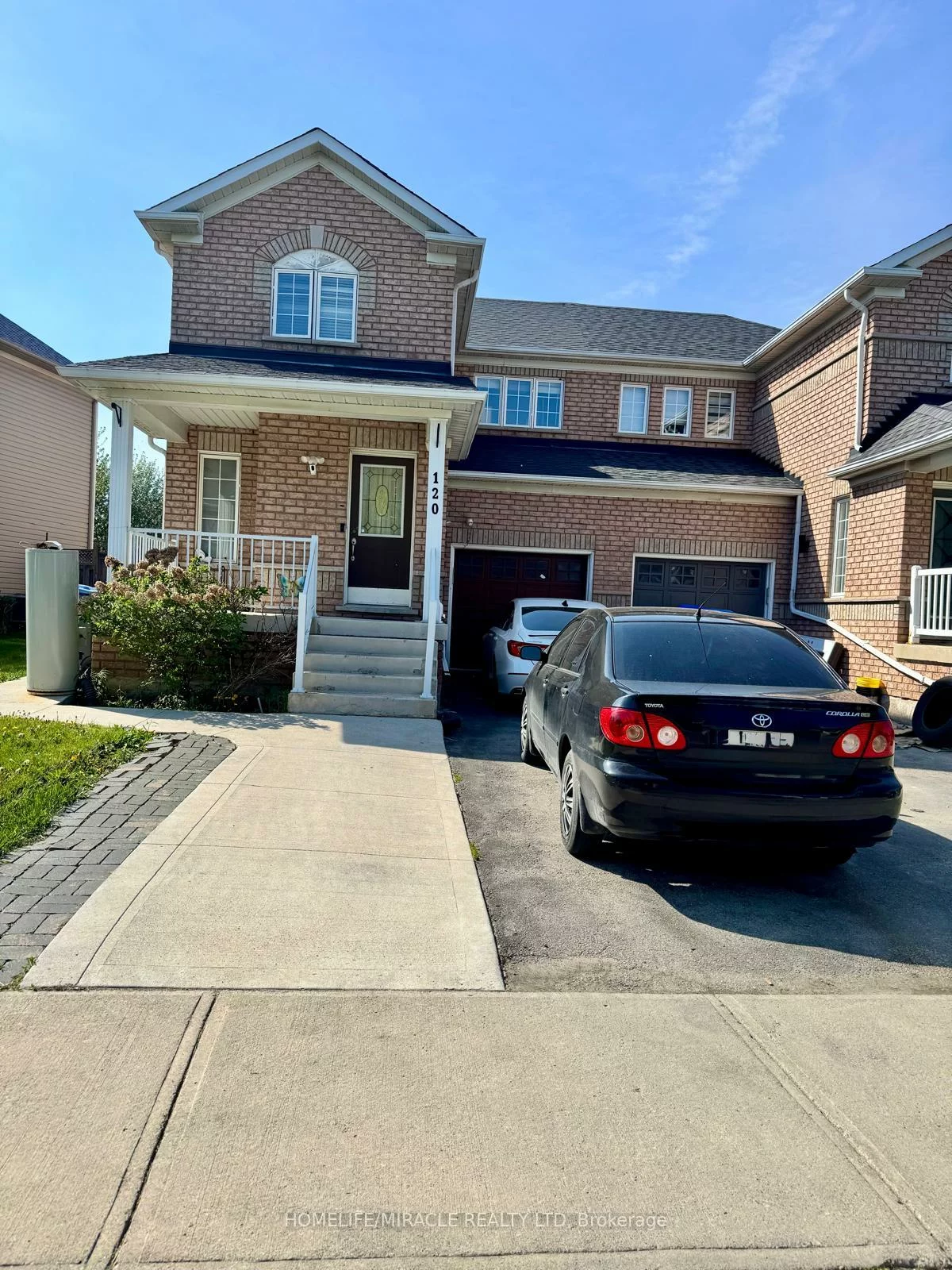 120, Viceroy, Northwest Sandalwood Parkway, Brampton