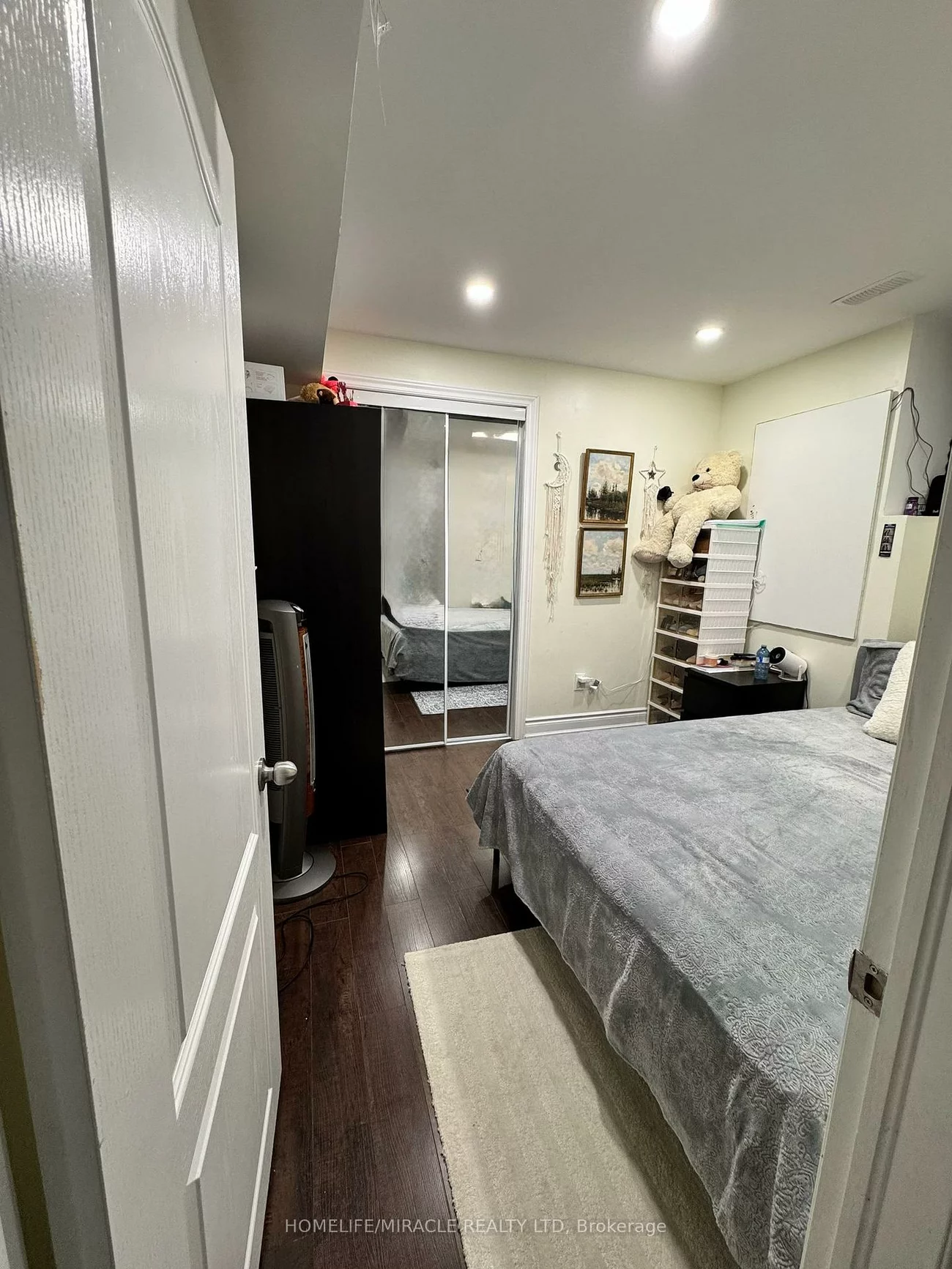120, Viceroy, Northwest Sandalwood Parkway, Brampton