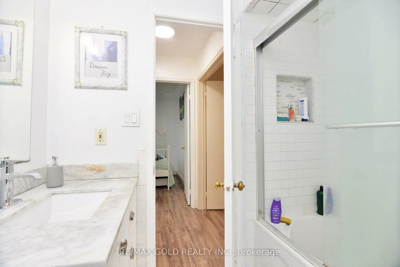 9, Ravenswood, Fletcher's Creek South, Brampton