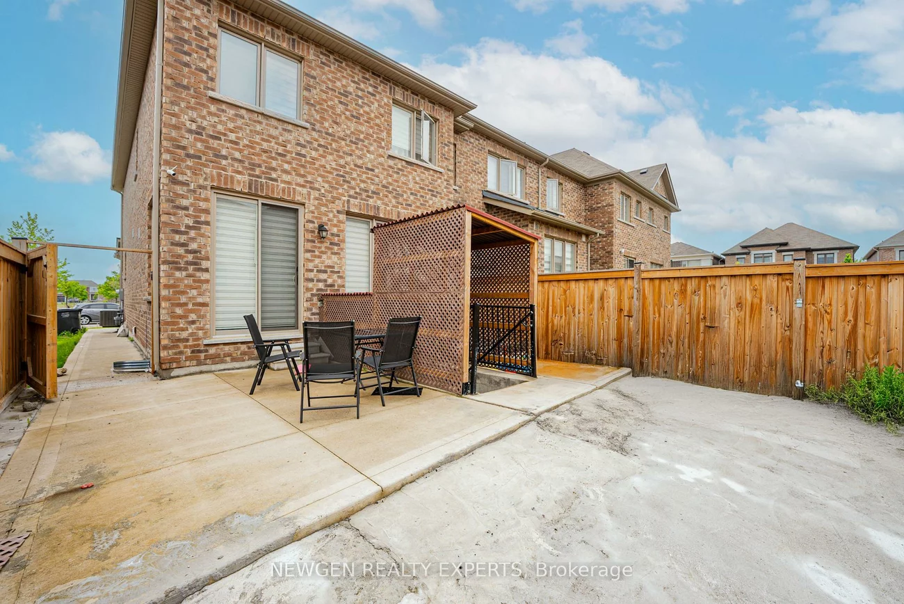 19, Boat, Northwest Brampton, Brampton