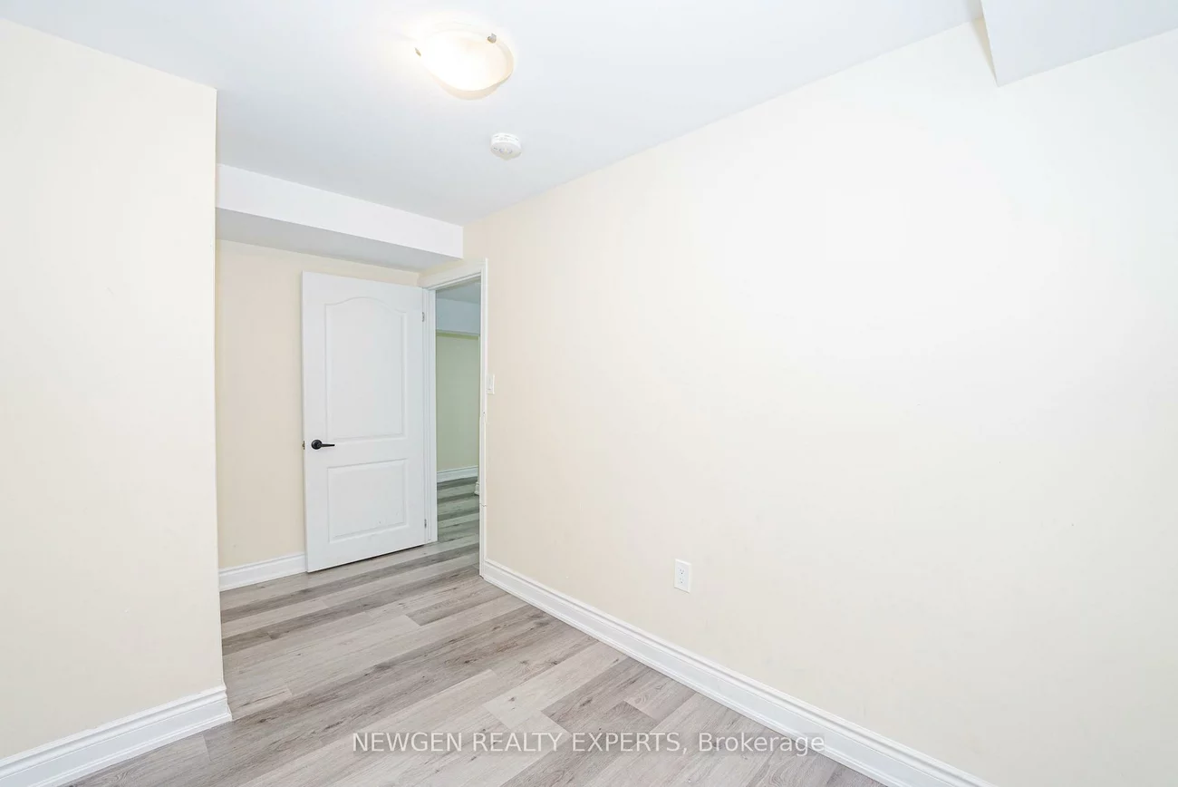 19, Boat, Northwest Brampton, Brampton