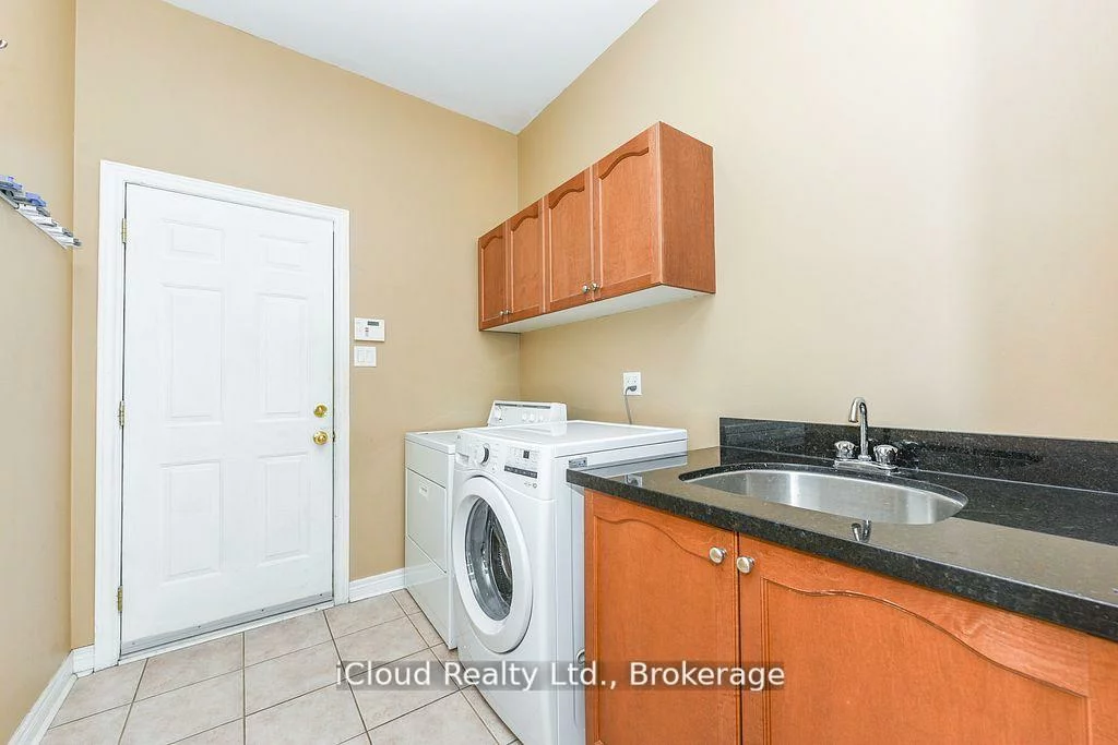 15, Cooperage, Bram West, Brampton