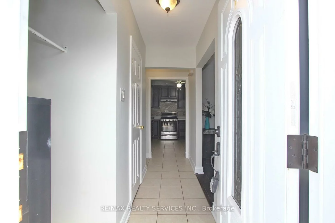 185, Earnscliffe, Southgate, Brampton
