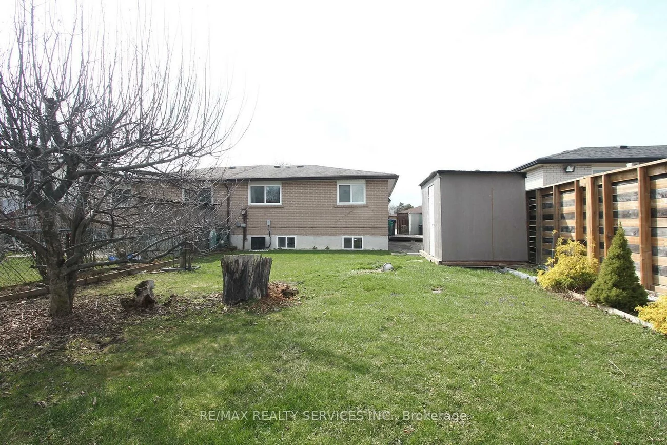 185, Earnscliffe, Southgate, Brampton