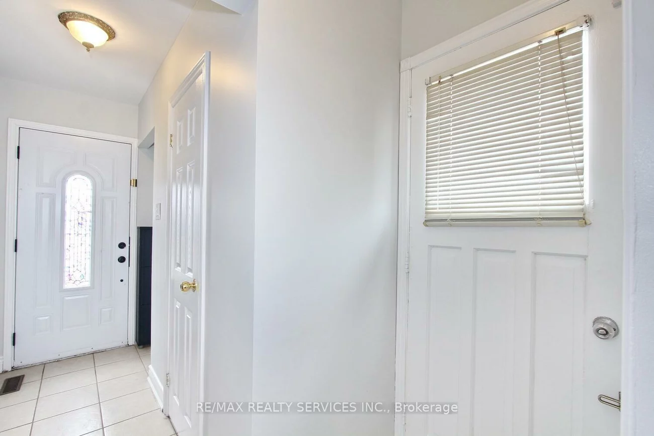 185, Earnscliffe, Southgate, Brampton