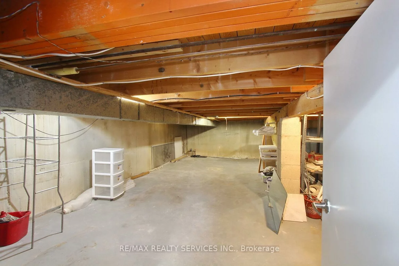 185, Earnscliffe, Southgate, Brampton