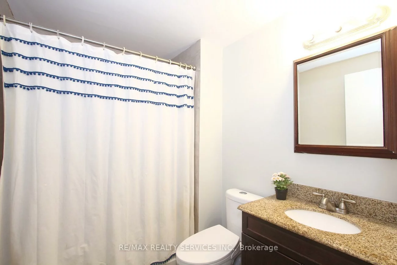 185, Earnscliffe, Southgate, Brampton