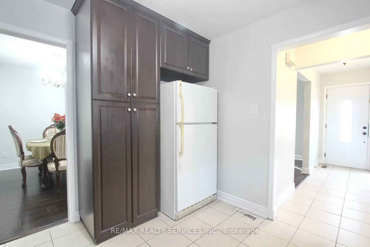 185, Earnscliffe, Southgate, Brampton