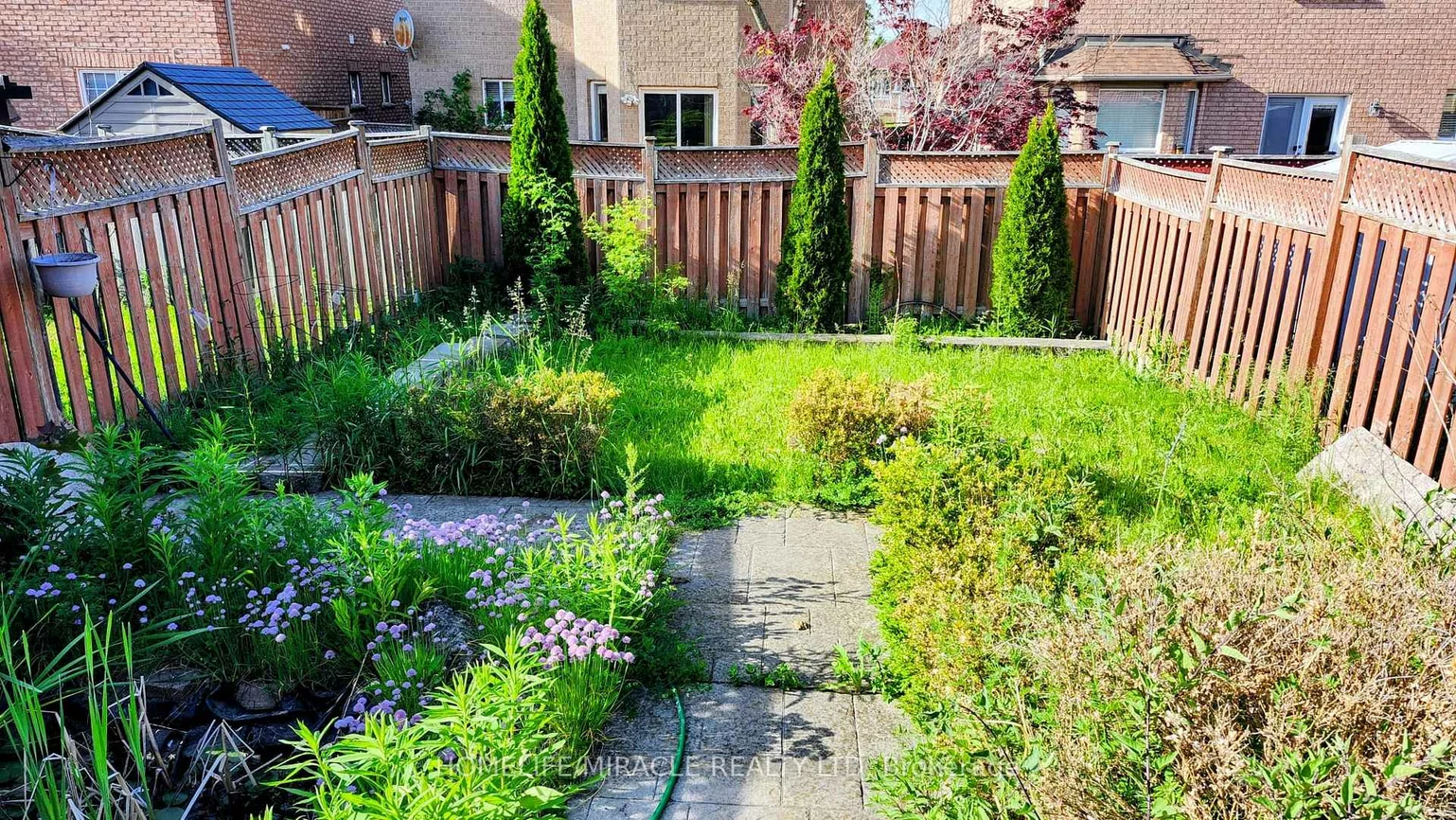 102, Whiteface, Fletcher's Meadow, Brampton