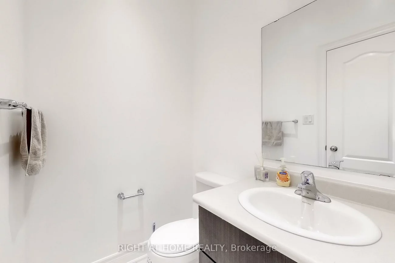 31, Lady Evelyn, Bram West, Brampton