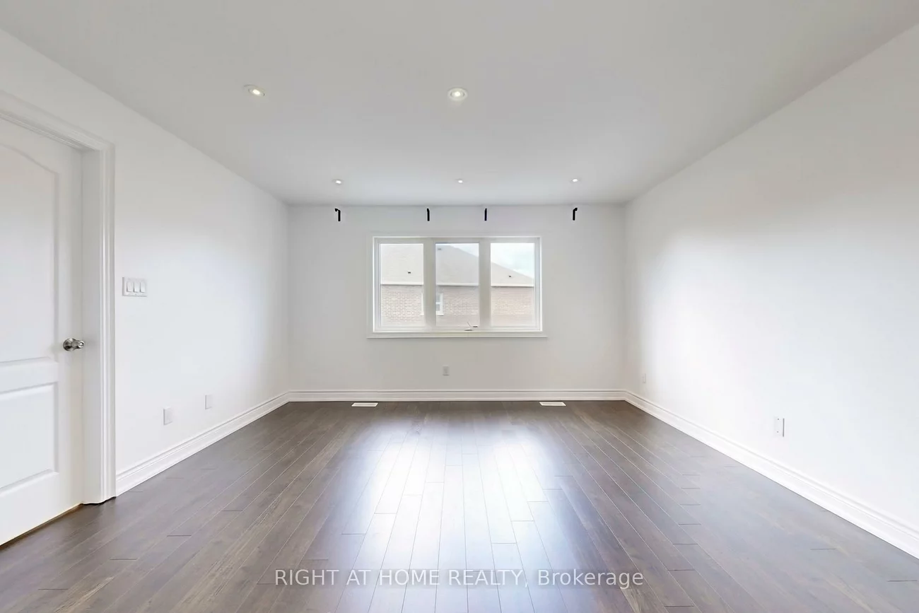 31, Lady Evelyn, Bram West, Brampton