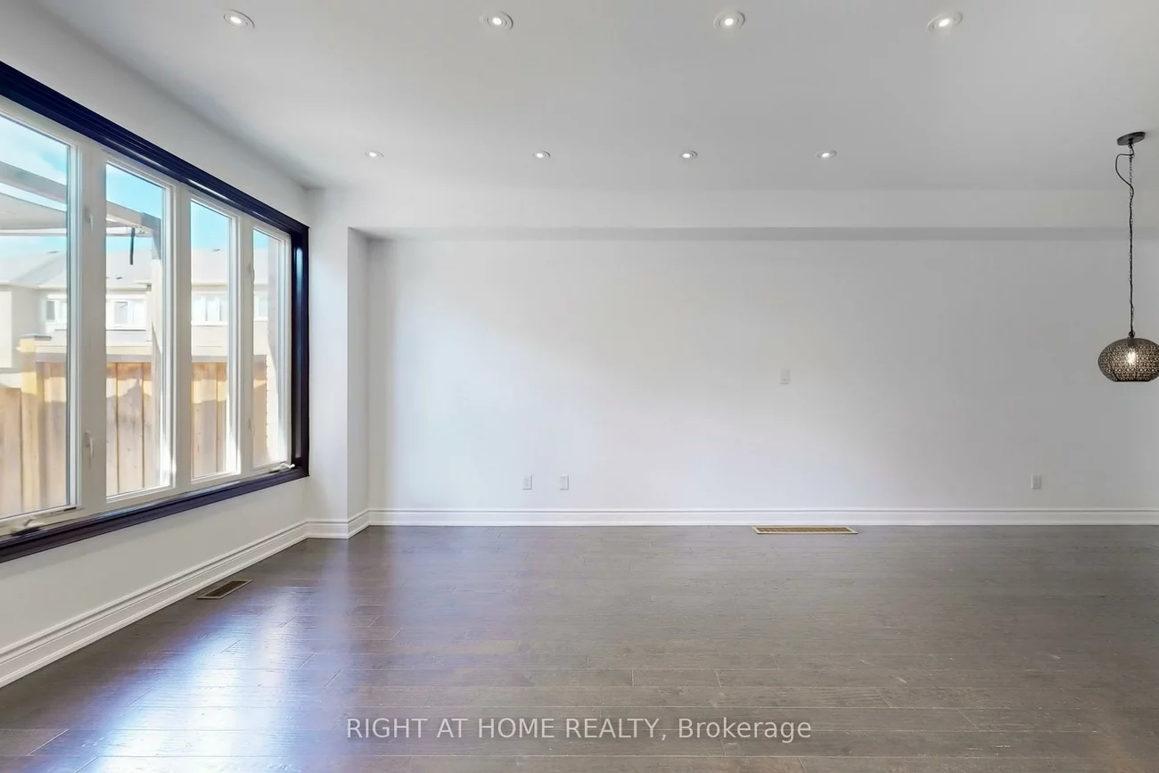 31, Lady Evelyn, Bram West, Brampton
