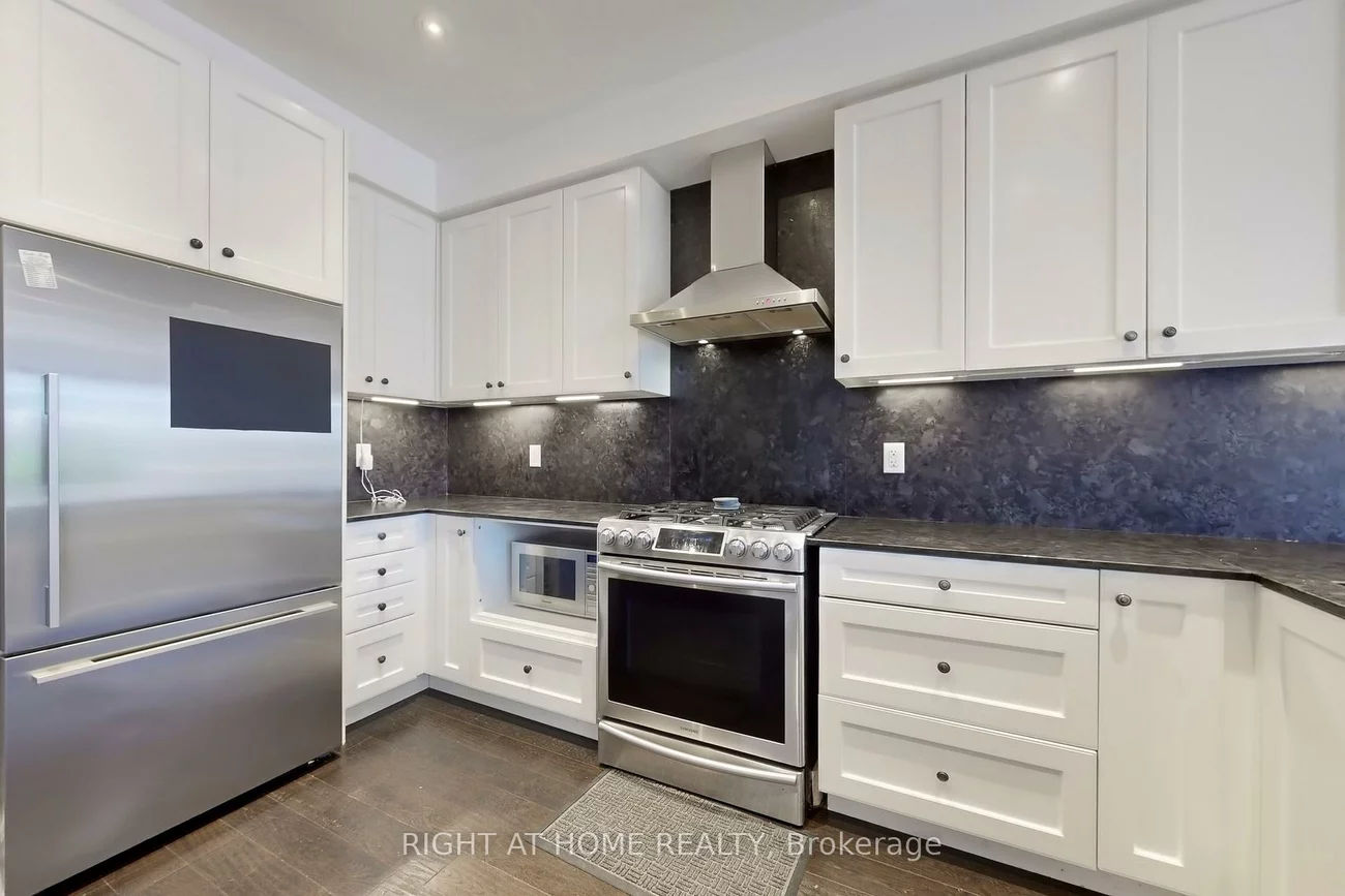 31, Lady Evelyn, Bram West, Brampton