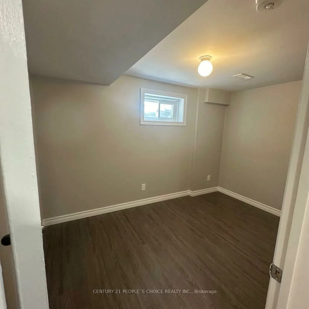 199, Avondale, Avondale, Brampton