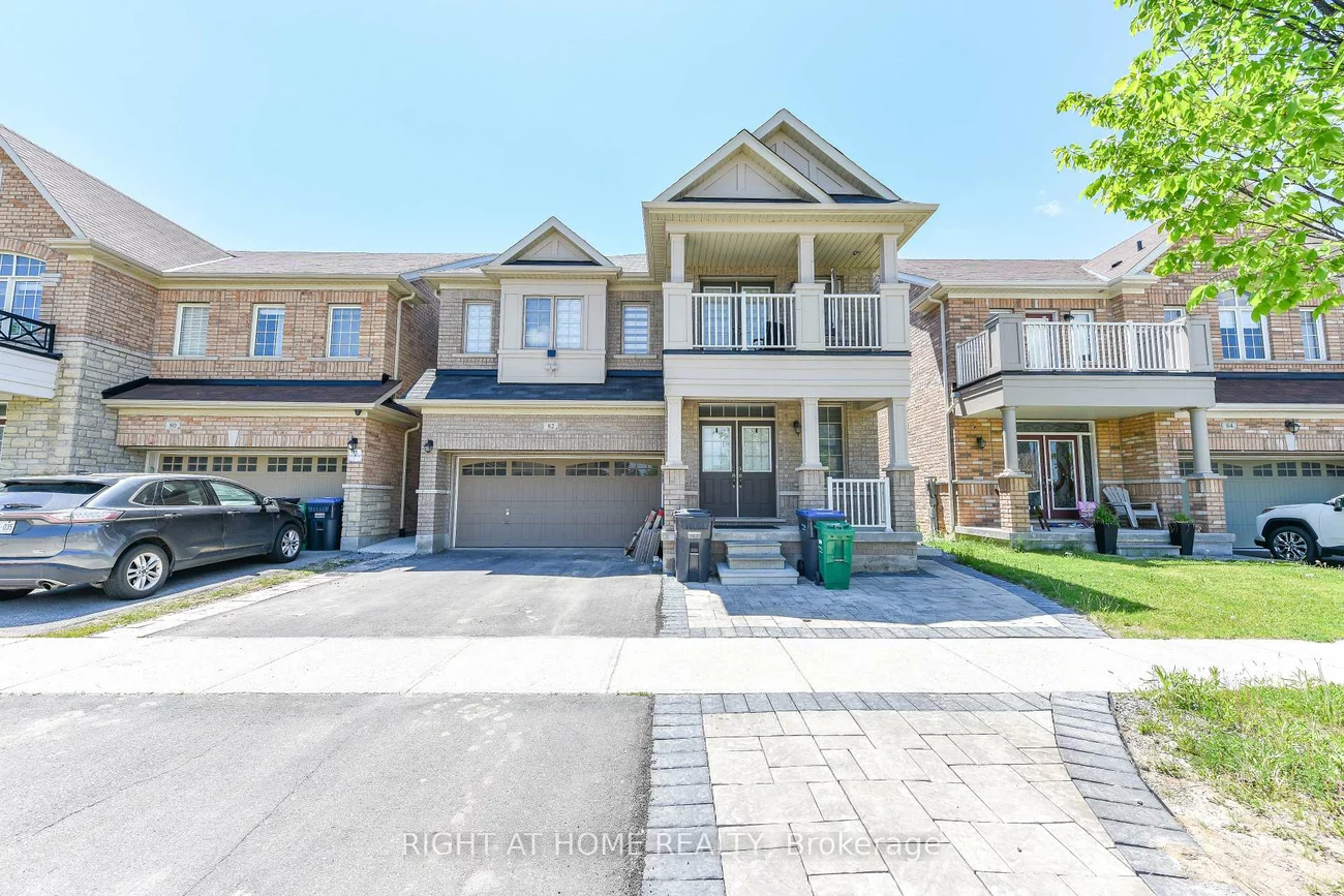 82, Elmcrest, Credit Valley, Brampton